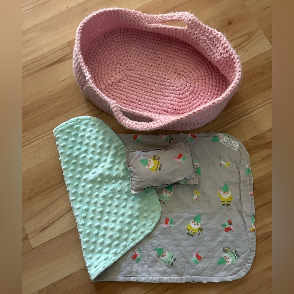 Handmade Baby Doll Carrier with Matching Pillow & Minky Blanket x 2 - Picture 4 of 15